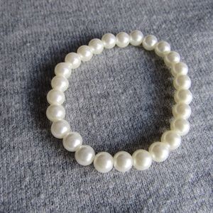 Pearl bracelet set